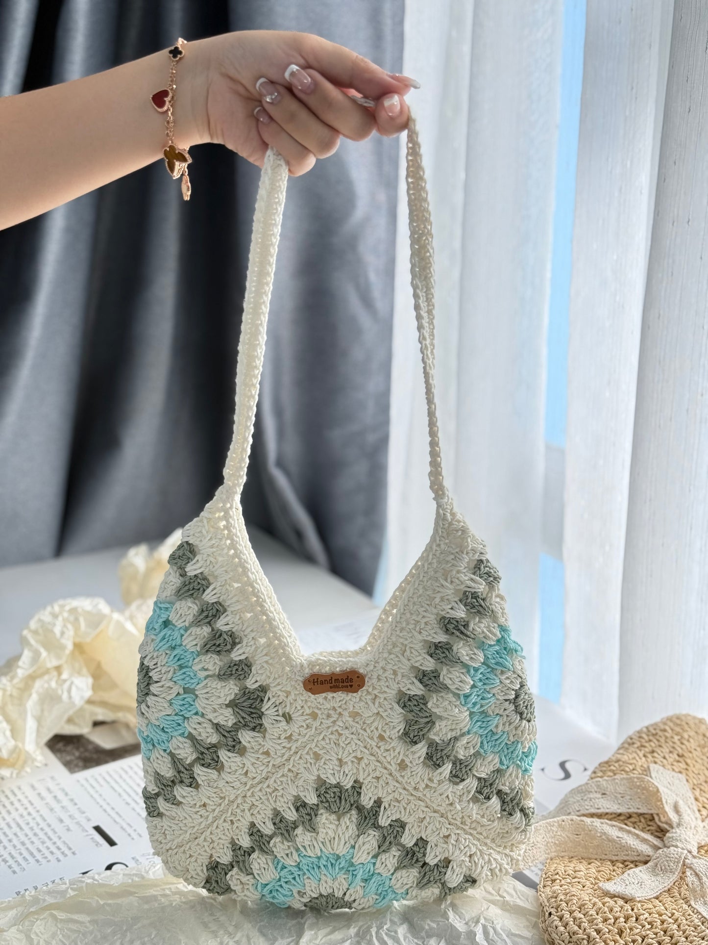 White/Blue Flower Handmade Crochet bag