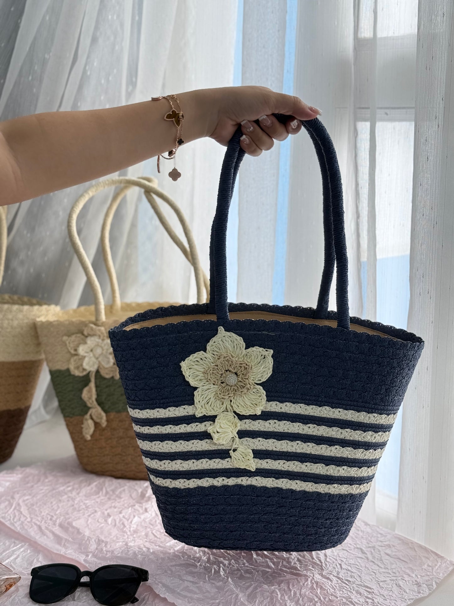 Big Flower Straw Bag
